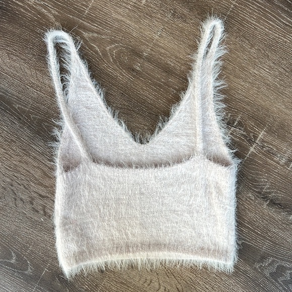 Urban Outfitters Kimchi Blue Fuzzy Crop Top - Picture 3 of 4